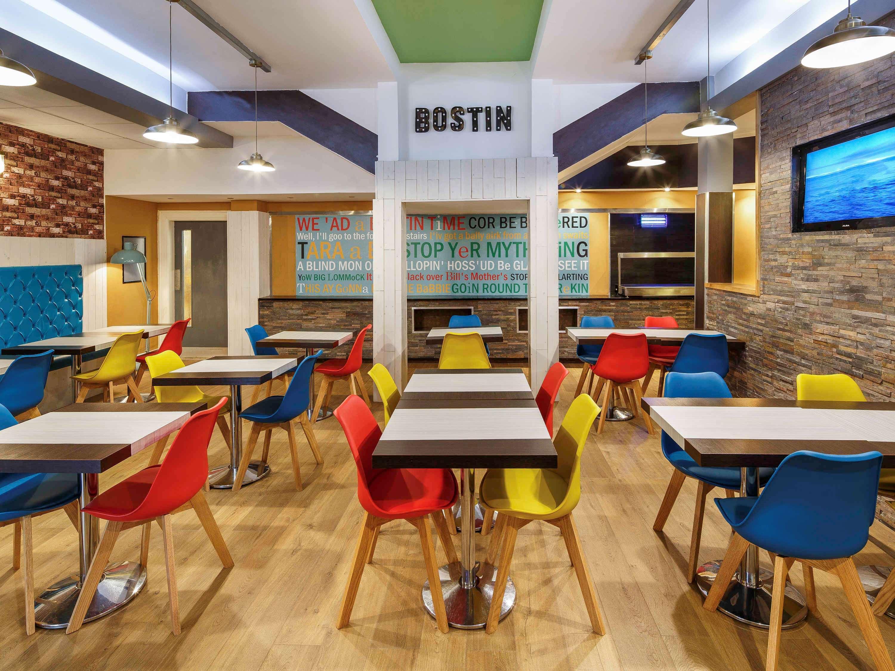 Ibis Styles Birmingham Oldbury Hotel Oldbury  Exterior photo