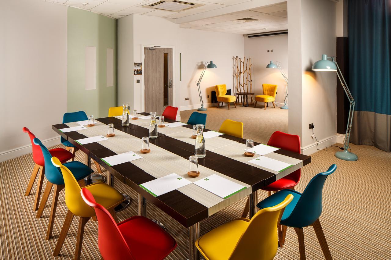 Ibis Styles Birmingham Oldbury Hotel Oldbury  Exterior photo